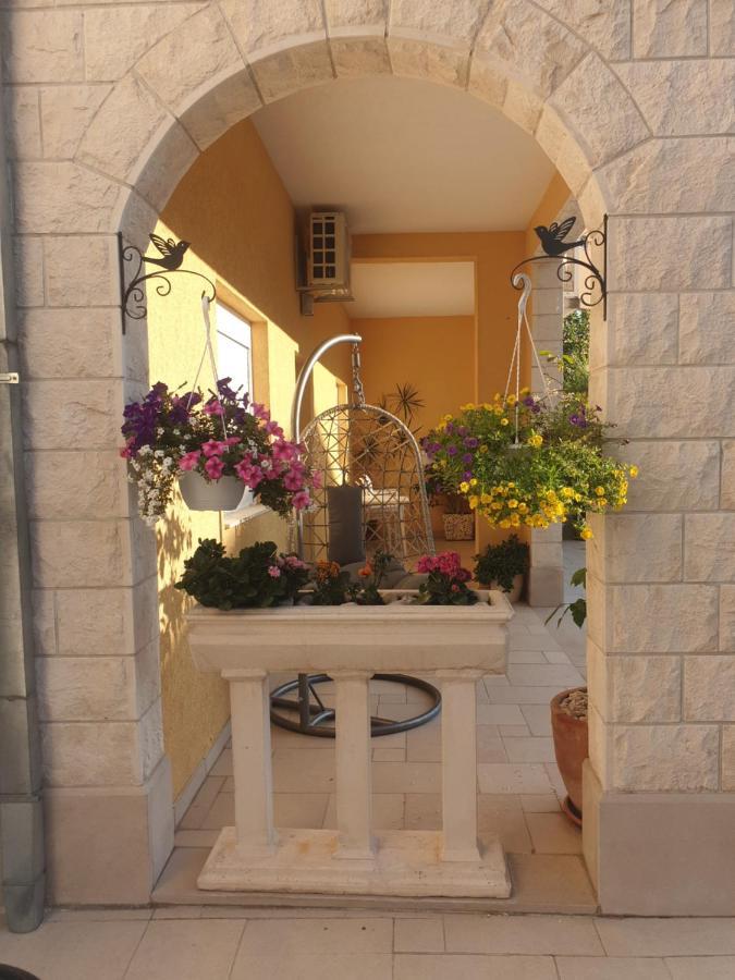 Villa Vujcic Makarska Exterior foto