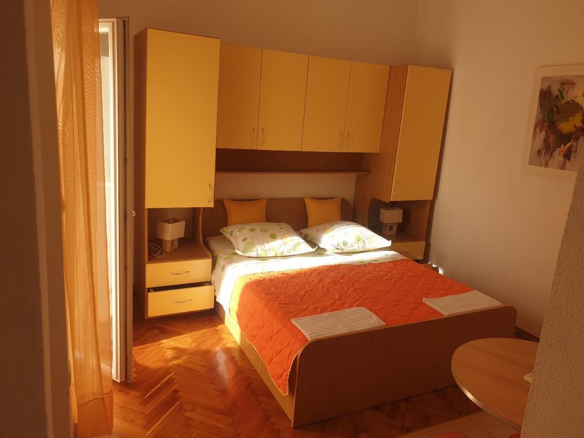 Villa Vujcic Makarska Exterior foto